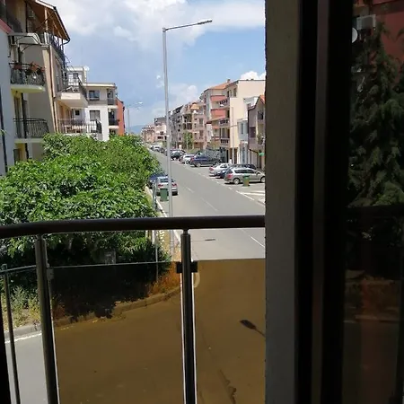 Apartmán къща поморини