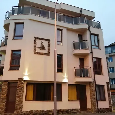 къща поморини Apartman *