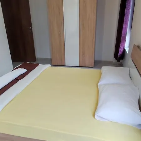 公寓 къща поморини 内塞伯尔