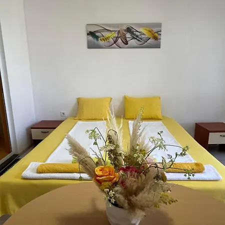 къща поморини Apartment Nessebar