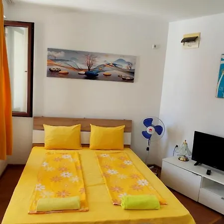 דירה къща поморини