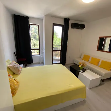 къща поморини נסבר