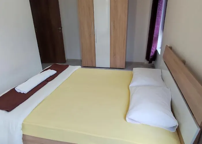 Διαμέρισμα къща поморини Νεσέμπαρ