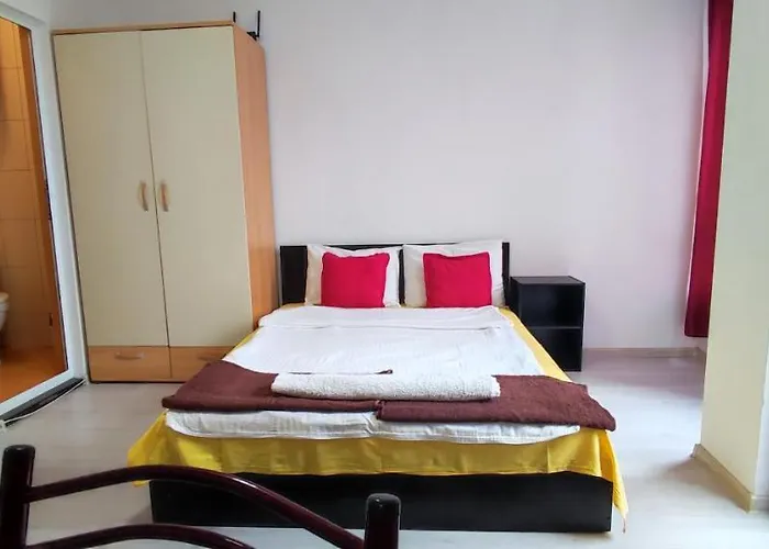 къща поморини Νεσέμπαρ