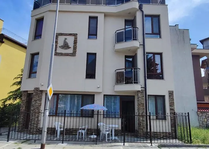 Διαμέρισμα къща поморини *