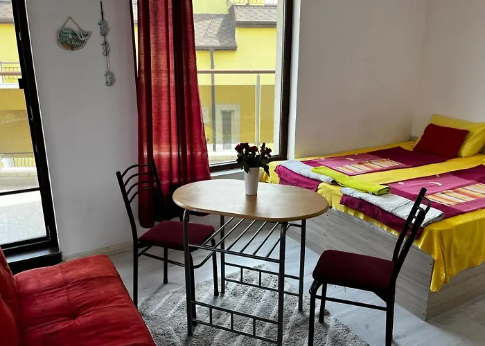 къща поморини 内塞伯尔